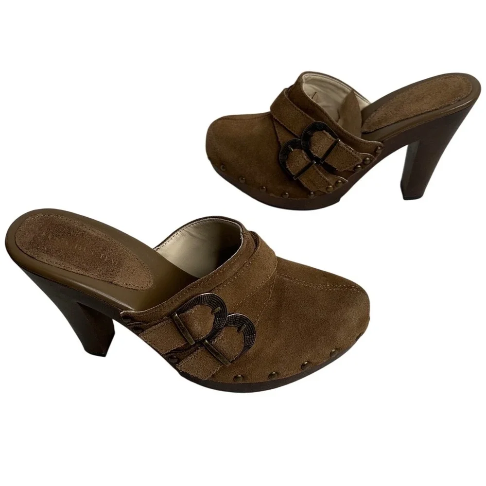 Dana‎ Buchman Tan Suede Hazelton Desert Riveted Clogs Boho Retro Platform SZ 8